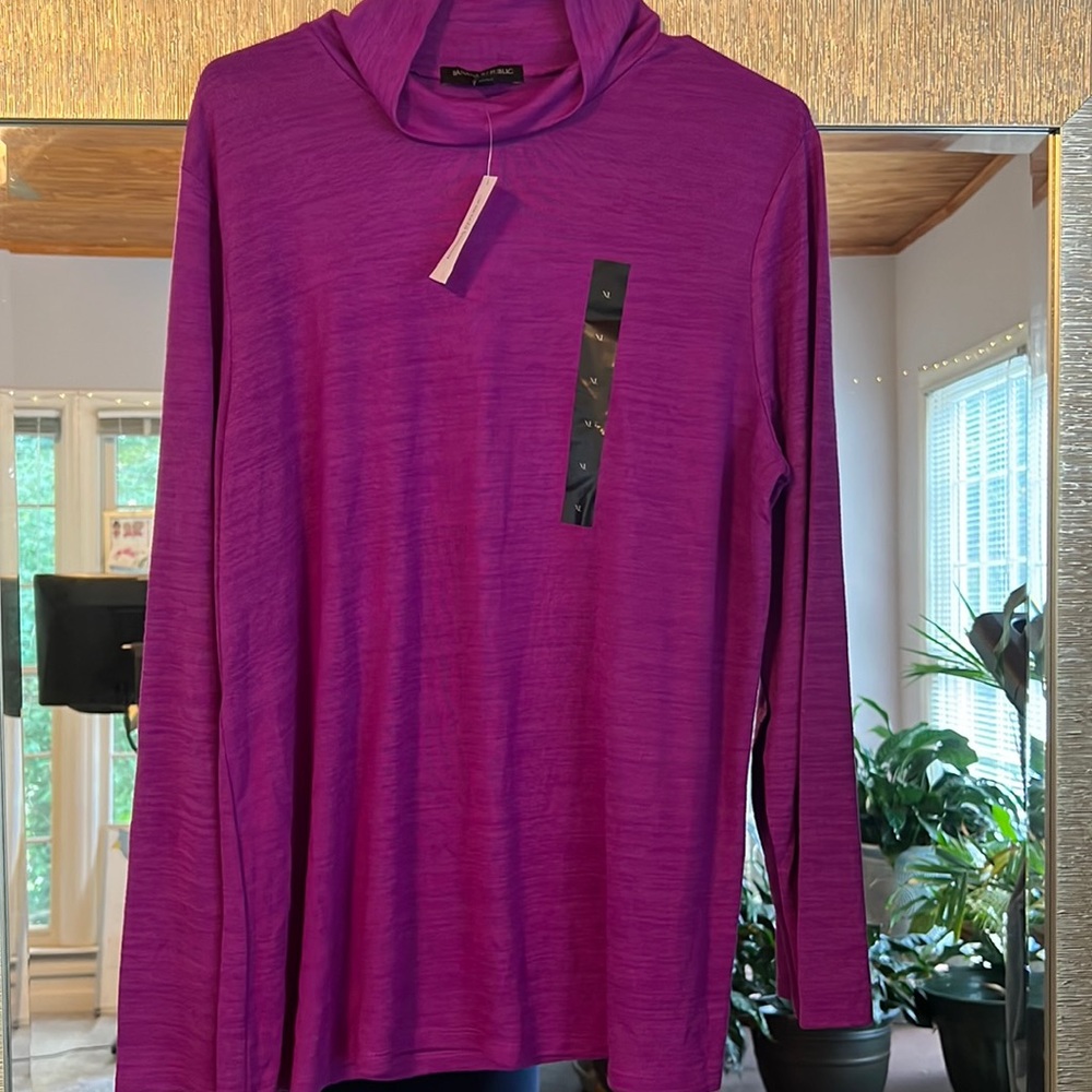 Banana Republic long sleeved, turtleneck, purple Top